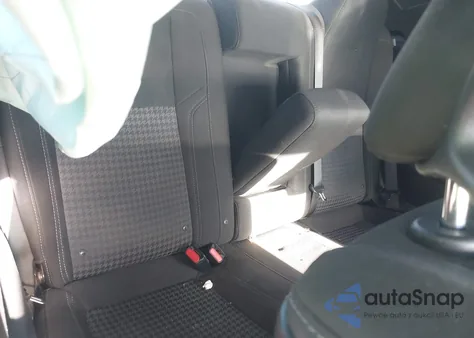 2020 Dodge Challenger Sxt z USA, uszkodzony, nr VIN 2C3CDZAG5LH138672